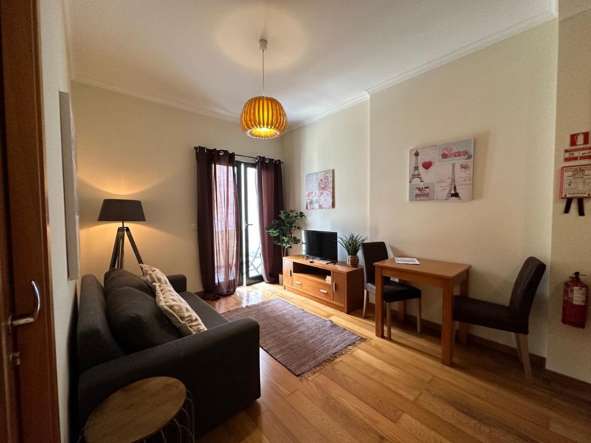 Apartamentos Da Carreira Funchal Dış mekan fotoğraf